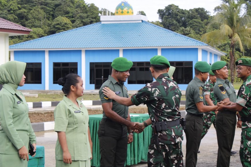 Pelepasan Lima Prajurit Terbaik, Yonif TP 809/NTM Gelar Upacara Korps Raport Pindah Satuan
