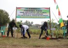 Menanam Harapan untuk Masa Depan Dandim dan Wakil Bupati Hijaukan Gumelem Kulon dalam TMMD Reguler ke-129