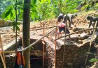 Sertu Mintarko Pimpin Semangat Gotong Royong Pembangunan Gorong-Gorong TMMD Capai 10 Persen
