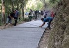 Ketelitian Bowo Jaga Kualitas Rabat Beton TMMD di Gumelem Kulon