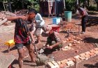 Perlahan Namun Pasti, Pondasi MCK TMMD ke-129 Kodim 1707/Merauke Mulai Berdiri