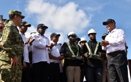 Dukung Ketahanan Pangan Nasional, Dandim 1707/Merauke Hadiri Gerakan Tanam Padi Bersama Menteri Pertanian RI