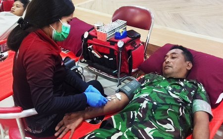 Hadir Untuk Kemanusiaan, Personel Kodim 1707/Merauke Ikuti Donor Darah Hari Pajak 2026