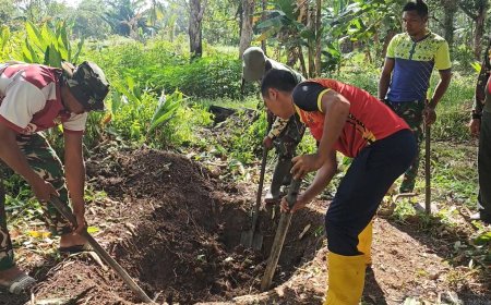 Tak Kenal Lelah, Satgas TMMD ke-129 Kodim 1707/Merauke Percepat Pembangunan MCK dan Sumur