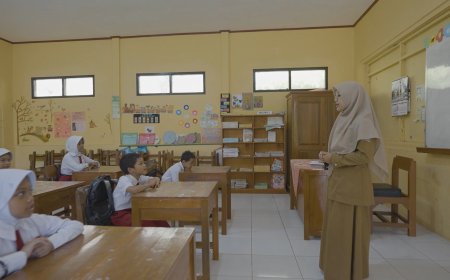Jalan Baru Semangat Baru untuk Pendidikan di Gumelem Kulon