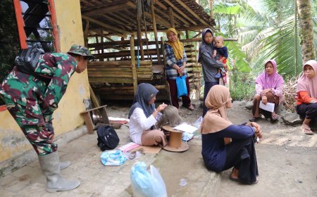 Obrolan Serka Munasibun dan Pembuat Wig TMMD Hadir Dekat dengan Kehidupan Warga
