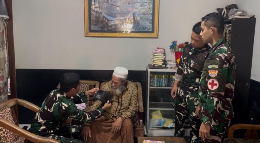 Sehat Bersama Rakyat, Yonif TP 820/DAAI Menggelar Bhakti Kesehatan di Mimika