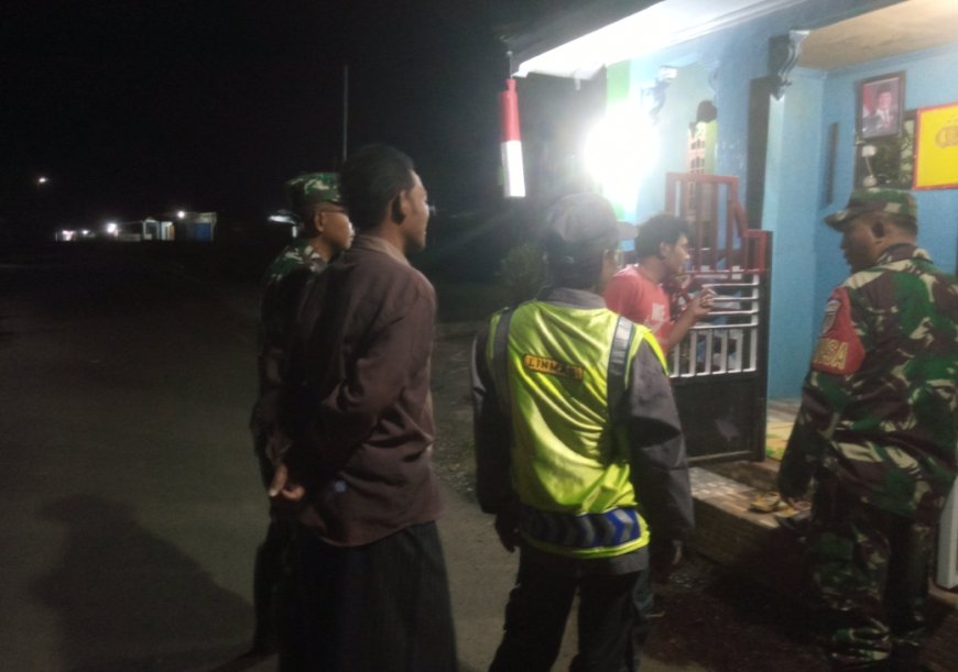 Sertu Muslim  Patroli Malam Cegah Gangguan Kamtibmas