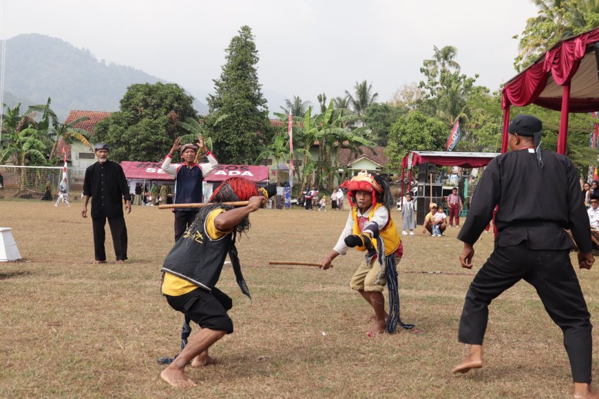 Budaya Lokal Sambut TMMD Reguler ke-129