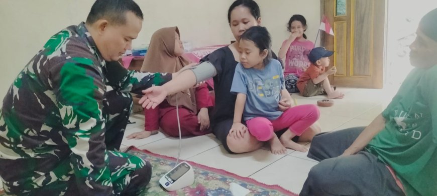 Pos Kesehatan TMMD Hadirkan Layanan Gratis Warga Gumelem Kulon Merasakan Manfaat Nyata