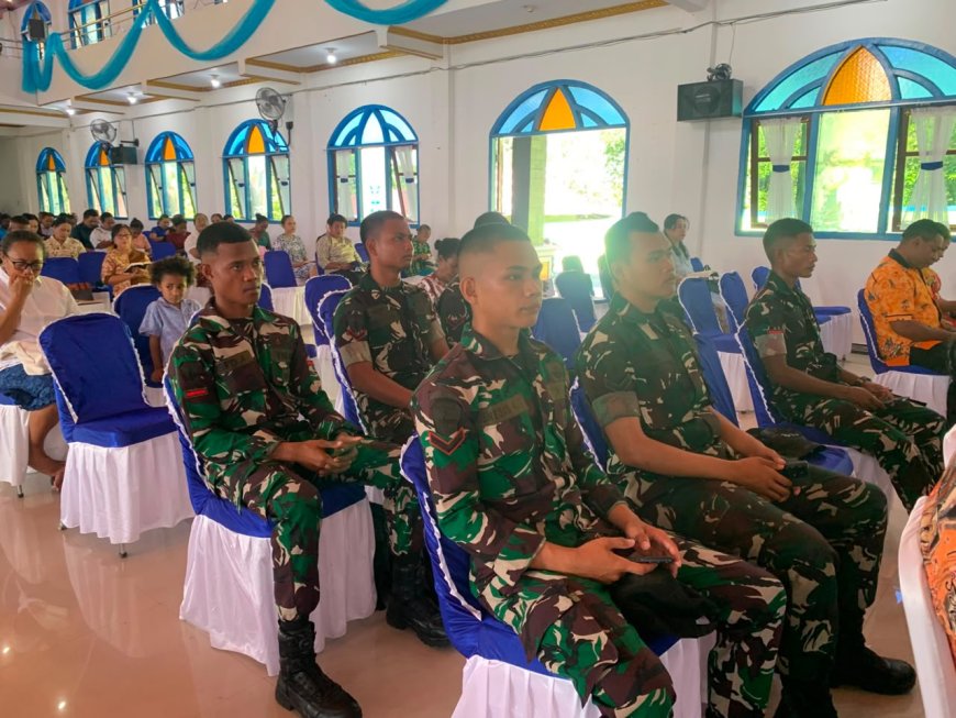 Prajurit Yonif TP 860/NSK Khusyuk Ikuti Ibadah Minggu di Gereja Katolik St. Paulus Batu Zaman, Perkuat Mental Rohani dan Kedekatan dengan Masyarakat