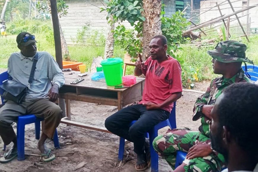 Di Balik Pembangunan TMMD, Terjalin Keakraban TNI dan Warga Kampung Wanam