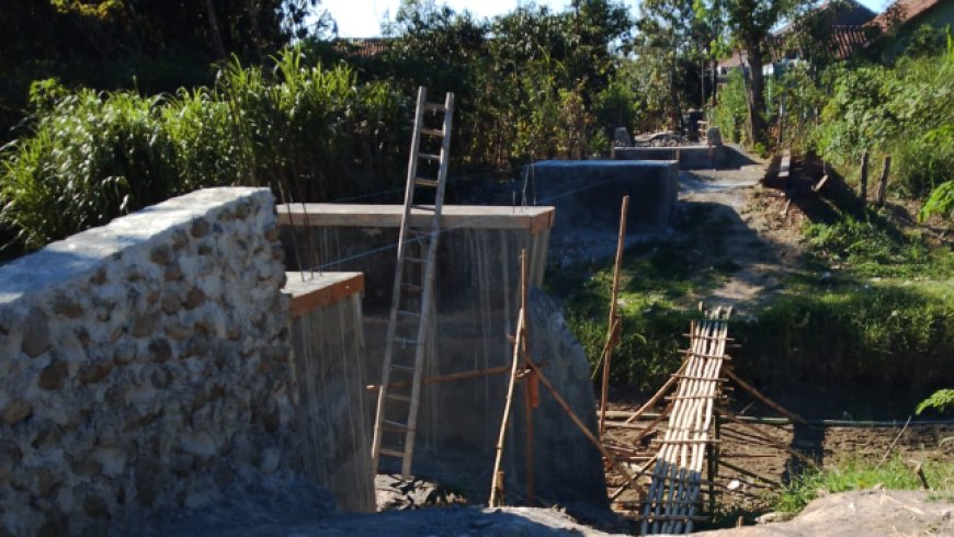 Pembangunan Jembatan Garuda Beton di Desa Jatimulya Terus Dikebut, Wujudkan Akses Aman bagi Warga