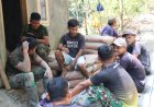 Di Tengah Lelah Canda dan Cerita Satgas TMMD Tetap Mengalir