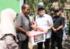 Bingkisan Sembako Jadi Simbol Kepedulian Tim Wasev untuk Warga Gumelem Kulon