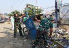 Karya Bakti Semarak HUT RI, HUT TNI dan HUT Kodam IV/Diponegoro, TNI Bersama Masyarakat Bersihkan Pasar Lebaksiu