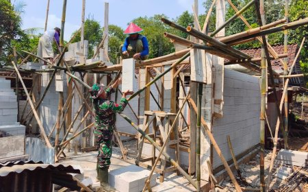 Slup Atas Mulai Dicor Harapan Rumah Baru Pak Toid Kian Nyata