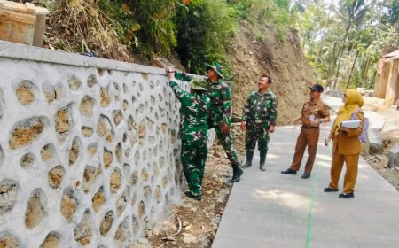 Cek Langsung ke Lapangan Dispermades Pastikan TMMD Berjalan Sesuai Harapan