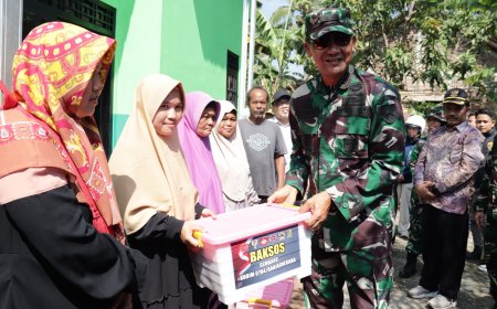 Bingkisan Sembako Jadi Tanda Kepedulian Tim Wasev dan Forkopimda Hangatkan Warga Gumelem Kulon