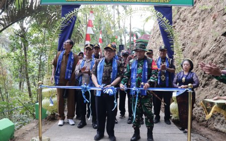 Pita Dipotong Jalan 737 Meter Resmi Dibuka Warga Gumelem Kulon Kini Punya Akses Baru