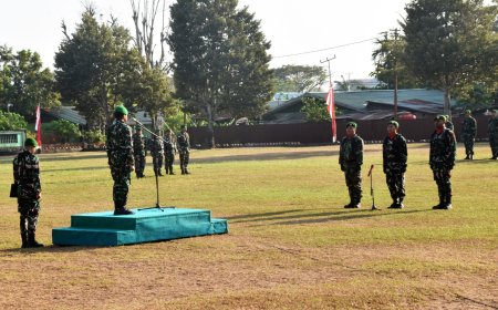 Upacara Bendera Mingguan, Kobarkan Semangat Pengabdian Prajurit TNI AD di Merauke