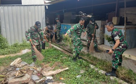 Karya Bakti Kodim 0712/Tegal di Pasar Talok, Wujud Kepedulian dan Semangat Gotong Royong