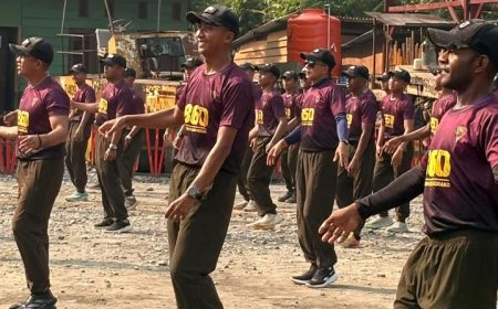 Jaga Kebugaran dan Kekompakan, Prajurit serta Persit Yonif TP 860/NSK Gelar Zumba Bersama