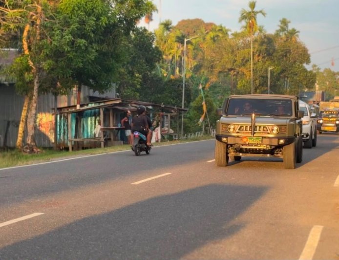 Jelang HUT RI ke-81, TNI-Polri Gelar Patroli Gabungan di Waropen, Pastikan Kamtibmas Tetap Kondusif