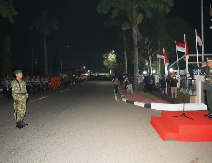 Pangdam XXIV/MT Kobarkan Semangat Perjuangan Lewat Taptu dan Pawai Obor di Merauke