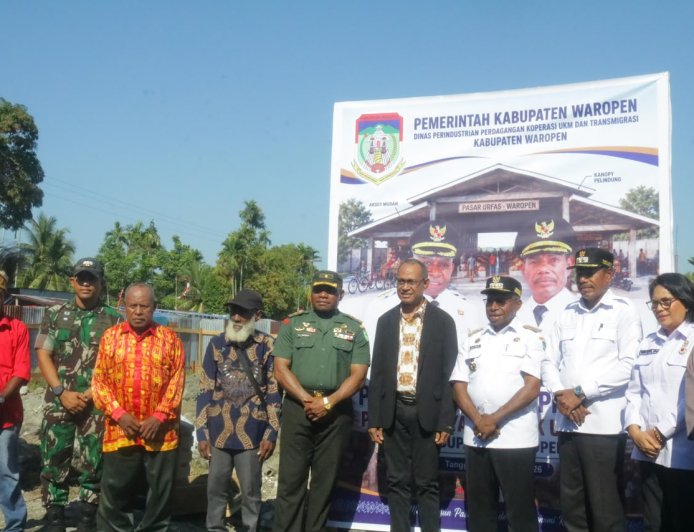 Peletakan Batu Pertama Pasar Rakyat Ureifaisei, Sinergi TNI dan Pemda Dorong Ekonomi Masyarakat Waropen