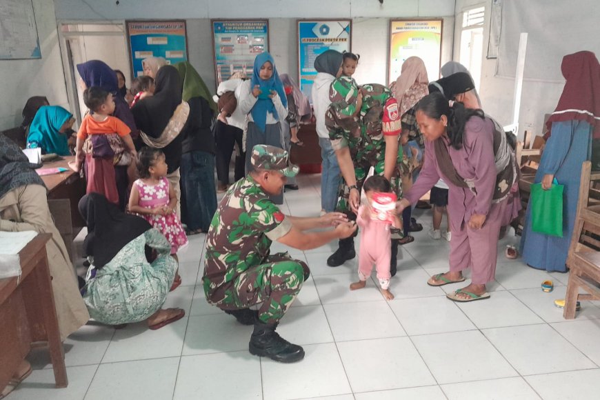 Tak Hanya Bangun Jalan Kopka Wahid Turut Dampingi Posyandu Warga Gumelem Kulon