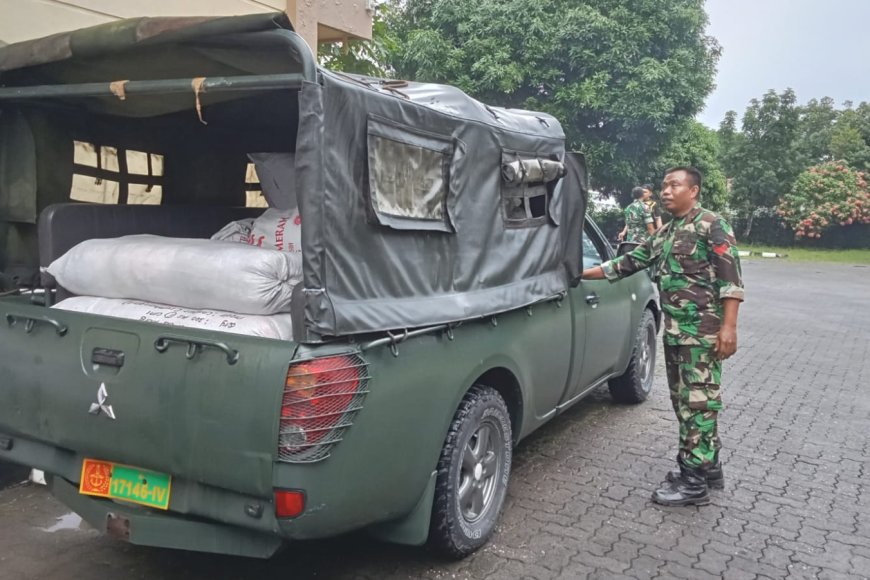Sentuhan Kemanusiaan Korban NTT oleh Kodim 0712/Tegal Berupa 100 Selimut dan 200 Paket Sembako