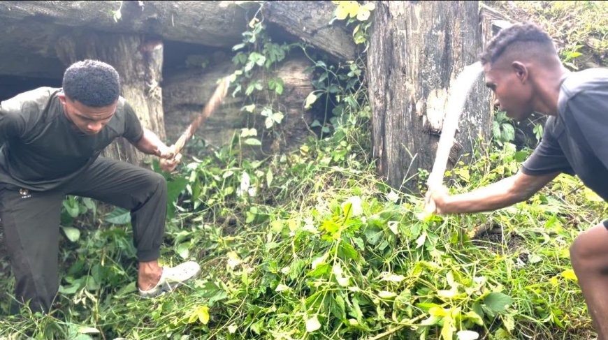 Sinergi TNI dan Rakyat: Yonif TP 809/NTM Bersama Warga Desa Sewan Gelar Karya Bakti Pembersihan Saluran Air