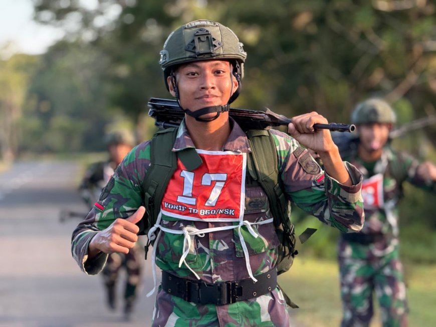 Semangat Sambut HUT Yonif TP 860/NSK, Prajurit Tempuh Lintas Medan Uji Fisik dan Mental Tempur