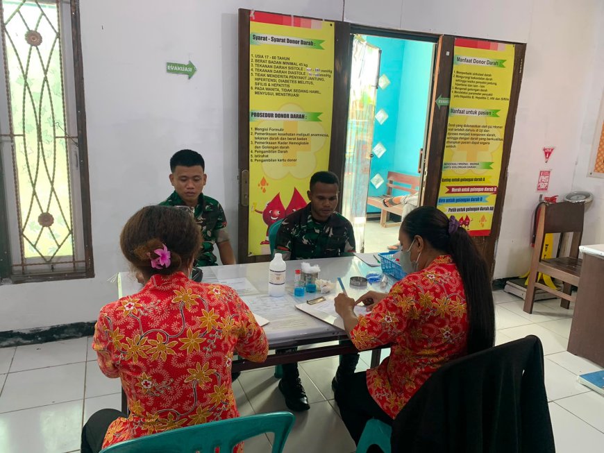 Sambut HUT ke-1, Prajurit Yonif TP 860/NSK Donor Darah di PMI Biak Numfor