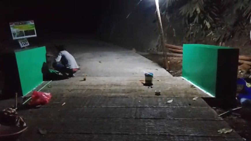 Dari Beton Kusam Menjadi Lebih Menarik Brug di Lembur Dipercantik Satgas TMMD