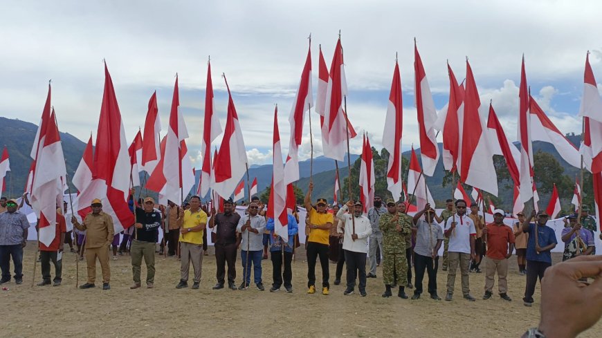 Papua Damai, Kirab Merah Putih di Tolikara Kobarkan Semangat Nasionalisme Jelang HUT ke-81 Kemerdekaan RI