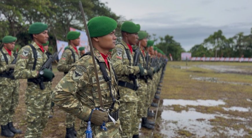 Khidmat dan Penuh Semangat Kebangsaan: Yonif TP 809/NTM Bersama Masyarakat Sarmi Gelar Upacara HUT ke-81 NKRI