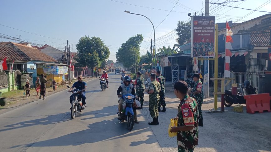 Jumat Berkah Koramil 11/Pangkah, Berbagi 60 Nasi Bungkus untuk Masyarakat dan Pengguna Jalan