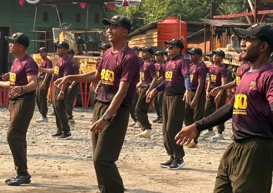 Jaga Kebugaran dan Kekompakan, Prajurit serta Persit Yonif TP 860/NSK Gelar Zumba Bersama