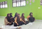 Prajurit Yonif TP 860/NSK Bekali Siswa MTs Ma’arif NU Waropen Wawasan Kebangsaan dan Kepramukaan