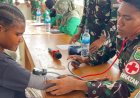 Yonif TP 809/NTM Gelar Bakti Kesehatan Bersama Puskesmas dan Kodim Sarmi
