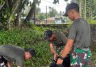 Prajurit Yonif TP 860/NSK Bersama Warga Bersihkan Pantai Ronggaiwa Waropen