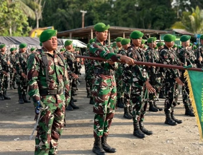 Prajurit Yonif TP 860/NSK Gelar Upacara Bendera, Perkuat Disiplin dan Jiwa Nasionalisme