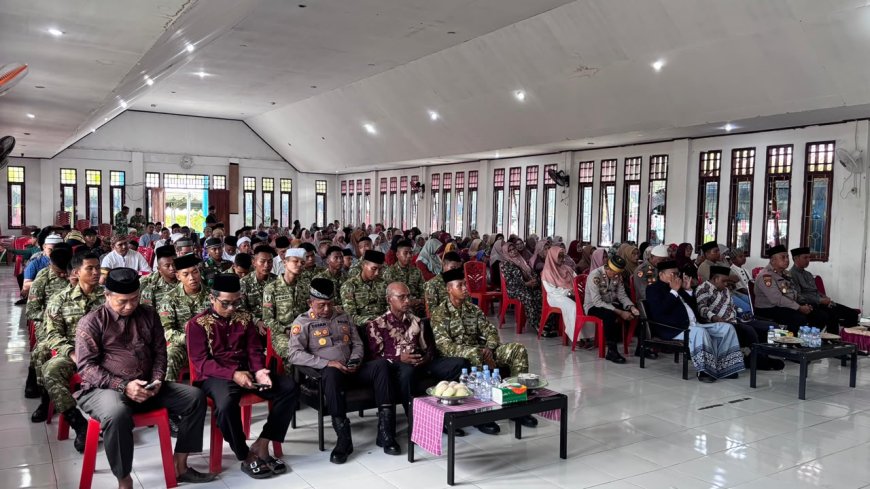 Prajurit Yonif TP 860/NSK Hadiri Peringatan Maulid Nabi Muhammad SAW 1448 H di Waropen