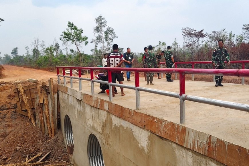 TNI AD dan Masyarakat Merauke, Buka Akses Bangun 6 Jembatan Aramco Menuju Kampung Baad