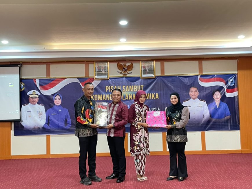 Komandan Batalyon 820/DAAI Sambut Kedatangan Danlanal Timika
