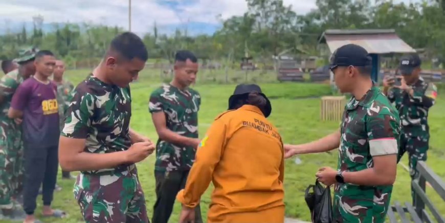 Jaga Prajurit Tetap Prima, Yonif TP 860/NSK dan Pustu SP VII Gencarkan Pemberian Obat Cacing