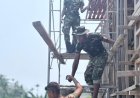Yonif TP 860/NSK Gotong Royong Percepat Pembangunan GKI Imanuel Batu Zaman