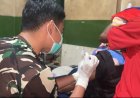 Si Cepat Yonif TP 860/NSK Datangi Rumah Warga untuk Berikan Layanan Kesehatan